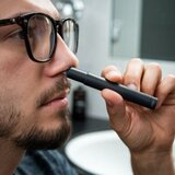 Mini polnilni strižnik za nosne dlačice | Shoptok.si