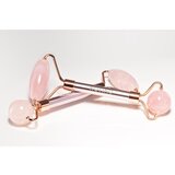 Notino Charm Collection Rose quartz massage roller for face pripomoček za masažo za obraz | Shoptok.si