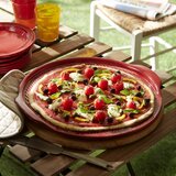 Emile henry BBQ Ceramic rebrasti pekač za pizzo | Shoptok.si