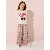 Sinsay Wide leg hlače na karirani uzorak s ukrasnim volanima | shoptok.hr