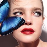Guerlain Noir G maskara za volumen in privihanje trepalnic odtenek Black 6 g | Shoptok.si