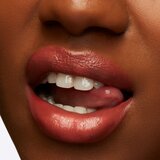 MAC Cosmetics Lustreglass Sheer-Shine Lipstick sjajilo za usne nijansa Kissmet 3 g | shoptok.hr