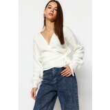 Trendyol Soft Textured Ecru V-Neck Knitwear Cardigan | Shoptok.si
