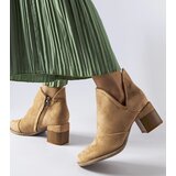 Gemre Beige ankle boots with irregular upper Busson | Shoptok.si
