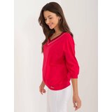 Fashion Hunters Red oversize blouse with neckline cene