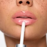WONDERSKIN Lip Relapse Plumping Gloss sjajilo za usne s plumping efektom nijansa Clear 3.57 ml | shoptok.hr