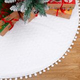 GARNECK 122cm belo krilo za božično drevo z mehko plišasto podlogo | Shoptok.si