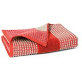 JUNA Crveni ručnik od organskog pamuka od frotira 70x140 cm Check – | shoptok.hr
