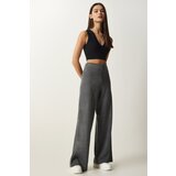  Women's Gray Wide Leg Thick Knitwear Trousers | ePonuda.com