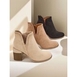 Resti Women's ankle boots on a post Vettot | ePonuda.com