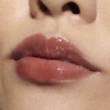 MAC Cosmetics Lipglass Air vlažilni sijaj za ustnice odtenek Casual 5 ml | Shoptok.si
