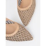 GOODIN Beige openwork pumps with a low heel | ePonuda.com