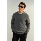 Trendyol Dark Gray Men's Regular Fit Crew Neck Wool Limited Edition Basic Knitwear Sweater.