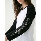 Sinsay Pamučna majica s natpisima na rukavima | shoptok.hr
