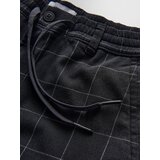 Reserved - Karirane slim carrot hlače - crno | shoptok.hr