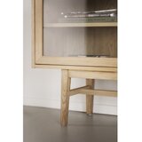 Rowico Vitrina v hrastovem dekorju z drsnimi vrati v naravni barvi 170x75 cm Hazelton – | Shoptok.si