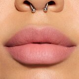MAC Cosmetics Powder Kiss Lip + Cheek Mousse multifunkcionalna šminka za usne i lice nijansa Velvet Teddy 5 ml | shoptok.hr