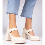 D/CEO marka niezdefiniowana Beige square-toe pumps with a buckle Katherin | ePonuda.com