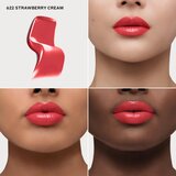 Burberry Brit Shine Slimstick hidratantni ruž za usne s visokim sjajem nijansa Strawberry Cream 622 3 g | shoptok.hr