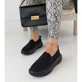 Gemre Women's black slip-on perforated loafers on a thick sole Marcie | ePonuda.com