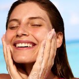 Coco & Eve Fruit Enzyme Cleanser kremasti gel za čišćenje za lice 120 ml | shoptok.hr
