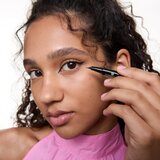 Essence Flick It! precizni ajlajner sa četkicom, vodootporan 01 Black | Eponuda.com