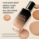 Bobbi Brown Serum Silk Foundation blagi puder s posvjetljujućim učinkom nijansa Golden Beige 30 ml | shoptok.hr