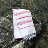 Lessentiel Maison peškir za plažu 100x180cm Crveni | ePonuda.com