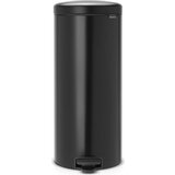 Brabantia Kanta za smeće s pedalom Newicon 30 L s plastičnim unutarnjim dijelom - Matt Black Brabantia Kanta za smeće s pedalom Newicon 30 L s plastičnim unutarnjim dijelom - Matt Black Slike
