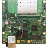 MikroTik RouterBoard RB411R – 1 x 10/100Mb/s LAN/WAN (PoE 10-28V), ugrađen wireless 2.4GHz 802.11g sa 2 x U.FL, CPU 300MHz, 32 MB RAM, dim. 105x105mm, temp. -30C-60C, RouterOS L3 Cene
