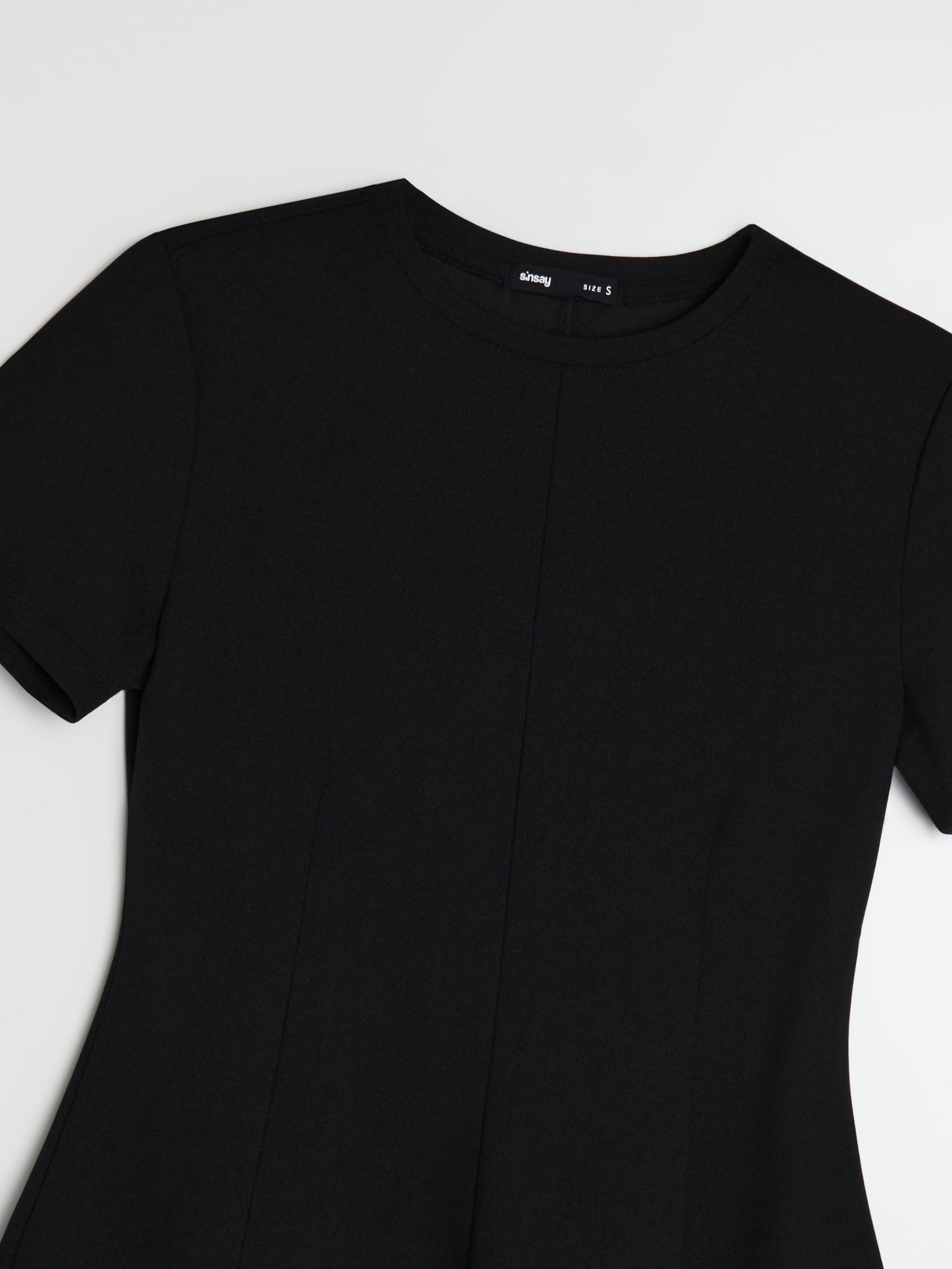Sinsay Majica s ukrasnim naborima | shoptok.hr