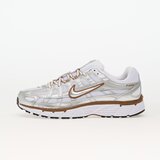 Nike Sneakers W P-6000 White/ Mtlc Silver-Lt British Tan-Sail EUR 42.5 Cene