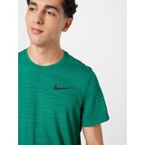 Nike Funkcionalna majica travnato zelena | Shoptok.si