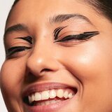 3INA The 24H Pen Eyeliner eyeliner s dugotrajnim efektom nijansa 900 1,2 ml | shoptok.hr