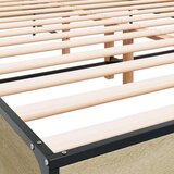  Posteljni okvir sonoma hrast 135x190 cm inž. les in kovina | Shoptok.si