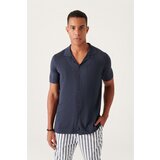 Avva Men's Navy Blue Cuban Collar Buttoned Standard Fit Normal Cut Knitwear T-shirt cene