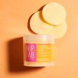 NIP+FAB Vitamin C Fix čistilne blazinice za osvetlitev kože 60 kos | Shoptok.si