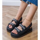 Gemre Black sandals with embroidered straps on a platform Jenisej | ePonuda.com