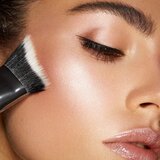 KIKO Milano Face 15 kist za konturiranje 1 kom | shoptok.hr
