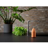 Zone Oranžen silikonski dozirnik za milo 300 ml Singles – | Shoptok.si