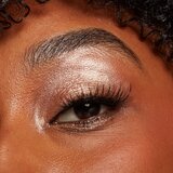 NYX Professional Makeup Ultimate Glow Shots bleščeča tekoča senčila za oči odtenek 06 Golden Goji 7,5 ml | Shoptok.si