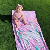 Catherine Lansfield Rožnata/vijolična bombažna brisača za na plažo 76x160 cm Summer Unicorn – | Shoptok.si
