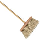 Madras doo Beograd Metla pvc AGI sa drvenom drškom | ePonuda.com