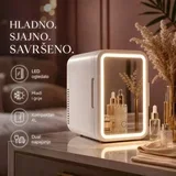 Kompaktni mini frižider 4L