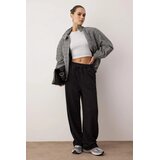 TRENDYOLMILLA ženske pantalone Twoaw26Ea00016, crna Cene