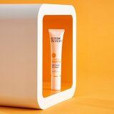 Super Facialist Vitamin C+ Brighten posvjetljujuća krema protiv podočnjaka 15 ml | shoptok.hr
