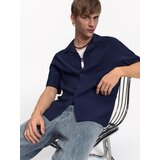 Reserved Boxy fit košulja kratkih rukava - mornarsko plava | shoptok.hr