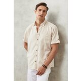 AC&Co / Altınyıldız Classics Men's Beige Comfort Fit Relaxed-Cut Buttoned Collar Linen Look 100% Cotton Flared Short Sleeve Shirt. Cene
