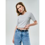 Sinsay Remen s ukrasnom kopčom | shoptok.hr