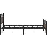 vidaXL Kovinski posteljni okvir brez vzmetnice rjavi hrast 180x200 cm | Shoptok.si